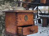 Senovinė mechaniniu pipirų malūnėliu - nuotraukos Nr. 19