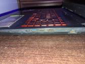 Msi gf66 Katana loptopas - nuotraukos Nr. 4