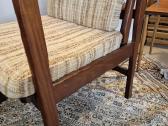 Vintažinis mid century raudonmedžio fotelis - nuotraukos Nr. 5