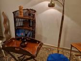 Vintažinis mid century raudonmedžio staliukas - nuotraukos Nr. 27