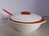 Tupperware iš ekspozicijos