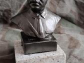 Adolf H. biustas. Gipsas.