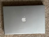 MacBook pro 15. neblogo stovio - nuotraukos Nr. 2