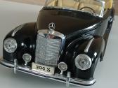 Mercedes S 300 1:18