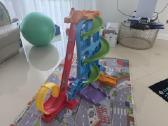 Naudota fisher price trasa