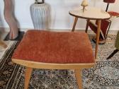 Vintažinis Mid Century bukmedžio pufas - nuotraukos Nr. 4