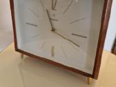 Vintažinis Mid Century stalo laikrodis Junghans - nuotraukos Nr. 17