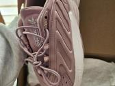 Adidas kedai - nuotraukos Nr. 5