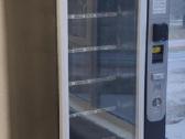 Vending machine / užkandžių aparatas - nuotraukos Nr. 2
