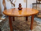 Vintažinis Mid Century tikmedžio masyvo staliukas - nuotraukos Nr. 24