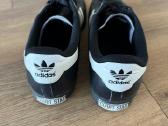 Kedai Adidas batai 45