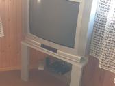 TV Daewoo 82cm kartu su staliuku