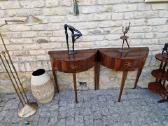 Vintažinės mid century raudonmedžio konsolės - nuotraukos Nr. 3