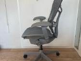 Herman Miller Mirra Ligtgrey Black - nuotraukos Nr. 8