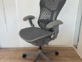 Herman Miller Mirra Ligtgrey Black - nuotraukos Nr. 9