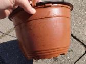Plastikinis vazonas .Aukštis iki kabliuko 45cm - nuotraukos Nr. 4