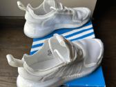 Nauji Adidas Kedai - nuotraukos Nr. 4