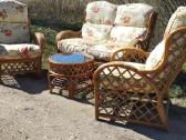 Bambuko dvisede sofa, du foteliai ir staliukas