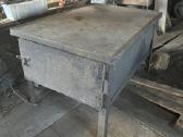 Parduodu metalinį darbastalį