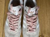 Batai adidas 39
