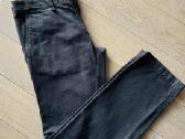Hugo Boss kelnes