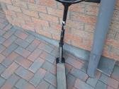Triukinis paspirtukas Blazer Pro Black - nuotraukos Nr. 3
