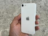 iPhone Se 2020, 64gb 87% baterija
