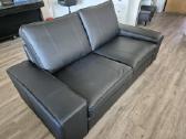 Odinė sofa juoda
