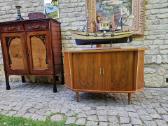 Vintažinė mid century riešuto kampinė spintelė - nuotraukos Nr. 2