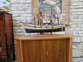Vintažinė mid century riešuto kampinė spintelė - nuotraukos Nr. 8