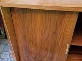 Vintažinė mid century riešuto kampinė spintelė - nuotraukos Nr. 28