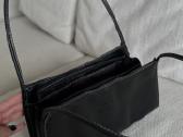 Juoda Gucci rankinė - nuotraukos Nr. 2