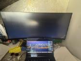 Hp e344c curved ( lenktas) monitorius su defektu