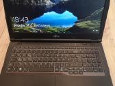 15,6 Laptopas Fujitsu E558