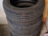% 4 vnt.=10€ / Bridgestone / 215 55 R17 94v