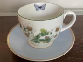 Puodelis Royal Worcester su lėkštute