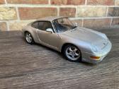Modeliukas porsche 911 ut models 1:18 993 - nuotraukos Nr. 4