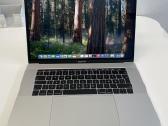 Apple MacBook Pro A1990 I7-8750h 16 GB RAM 256gb