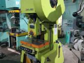 Mechaninis presas Yangli J23-25d - nuotraukos Nr. 2