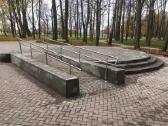 Betoniniai suoliukai, klombos, amfiteatro sienelės - nuotraukos Nr. 10