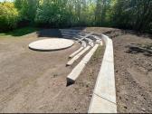 Betoniniai suoliukai, klombos, amfiteatro sienelės - nuotraukos Nr. 15