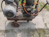 Trifazis kompresorius 2.2 kw 1410 aps.
