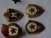 Kariniai zenklai