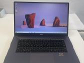 Huawei Boh-waq9r Ryzen 5 3500u 8gb RAM 256gb SSD
