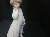 Originali,garsios Lladro Nao serijos porcelianine