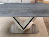 Stalas Valerio Ceramic