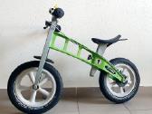 Vaikiškas balansinis dviratukas First Bike