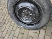 Subaru Tribeca atsarginis ratas