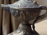 Žalvarinis nedidelis insas su ornamentais - nuotraukos Nr. 2