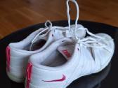 Balti moteriški Nike sportbačiai - nuotraukos Nr. 4